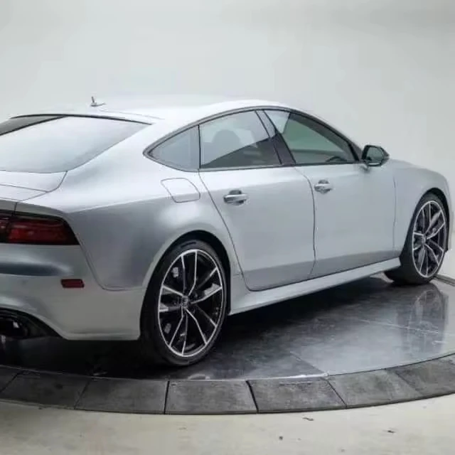 Аккуратно использованный Audis RS7 444 л.с. V-6 с двойным турбонаддувом, 2021/2022 модель. 100% отлично работает, безаварийно,