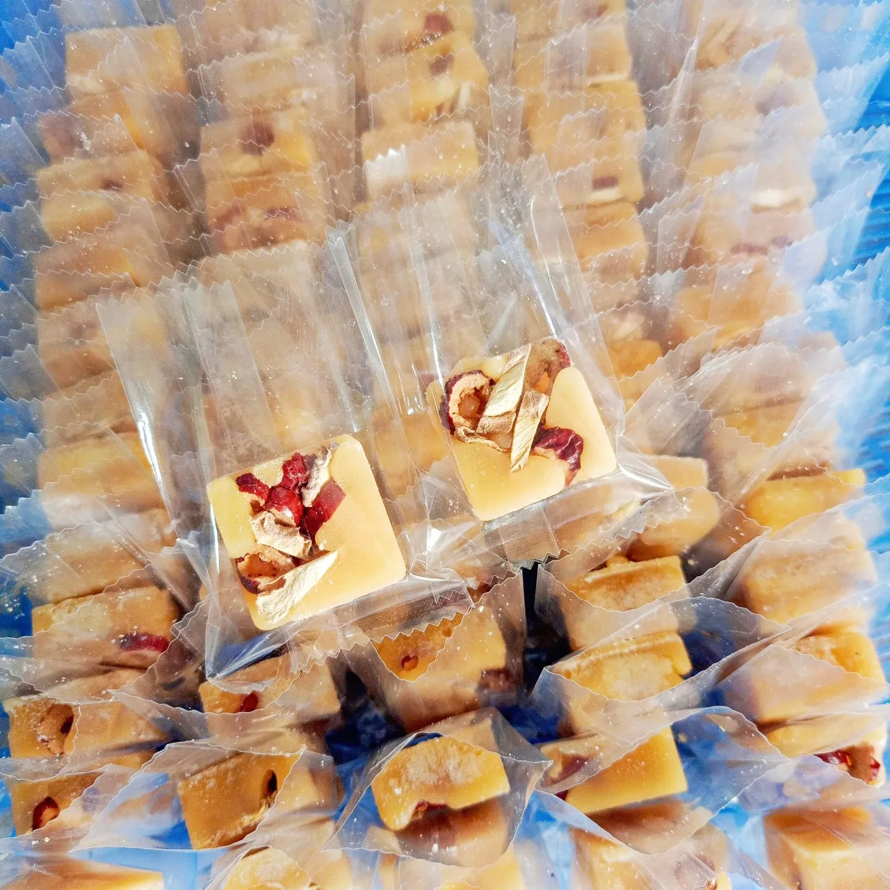 Wholesale of handmade sugar flower tea products that ensure quality and health manufactured at Van An Vietnam factory