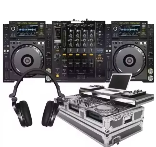 Распродажа со скидкой DJ набор 2x CDJ 2000 и 1x900 Nexus
