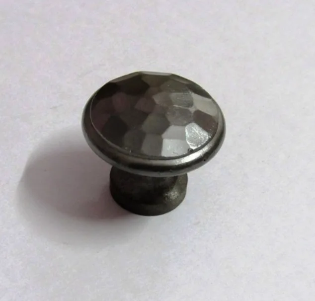 Hand forged Handmade Furniture Handles Knobs Iron Furniture Handles Vintage Unique Wrought Iron Kitchen Cabinet Handle Home