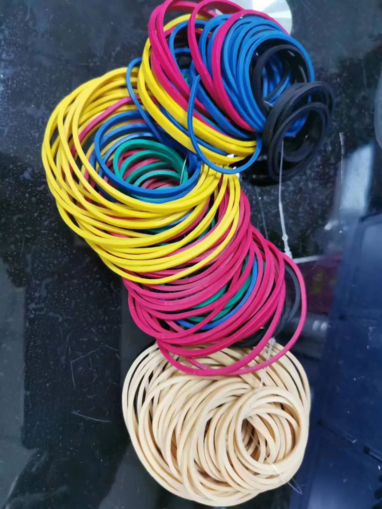 Wholesale Top Quality Rubber Hair Bands Ties Rubber Rings for Kids Girls Office School OEM Customized Logo Item