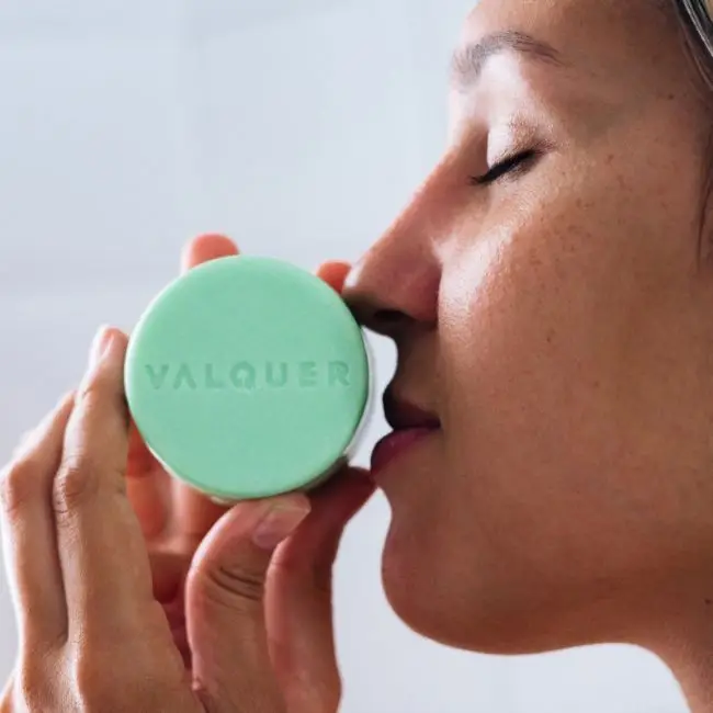 2 in 1 Repairing Solid Shampoo - 70 g