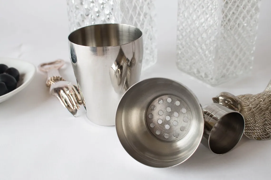 Vintage stainless steel mini cocktail shaker bartender tools drink mixer bar accessories cocktail wine shaker for home bar 2023