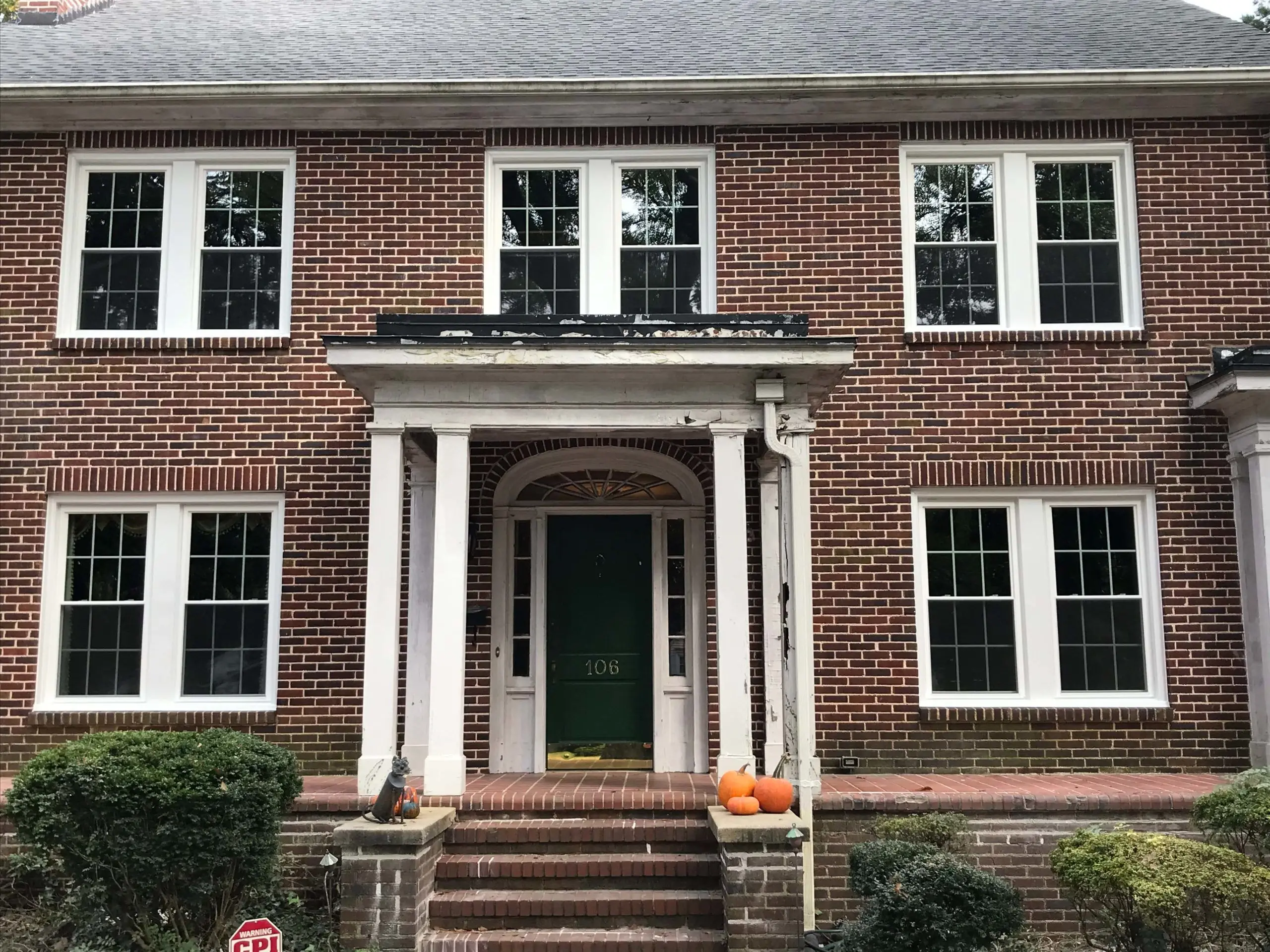 Hot Selling Low Price Retractable Window Grilles Plastic Windows Single/Double Hung Window