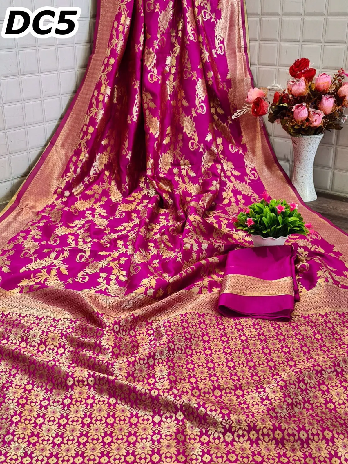 Indian Ethnic Wear Soft Banarasi Silk Saree With Weaving with Heavy  Pallu and Same Weaving Border with Same Blouse for Women