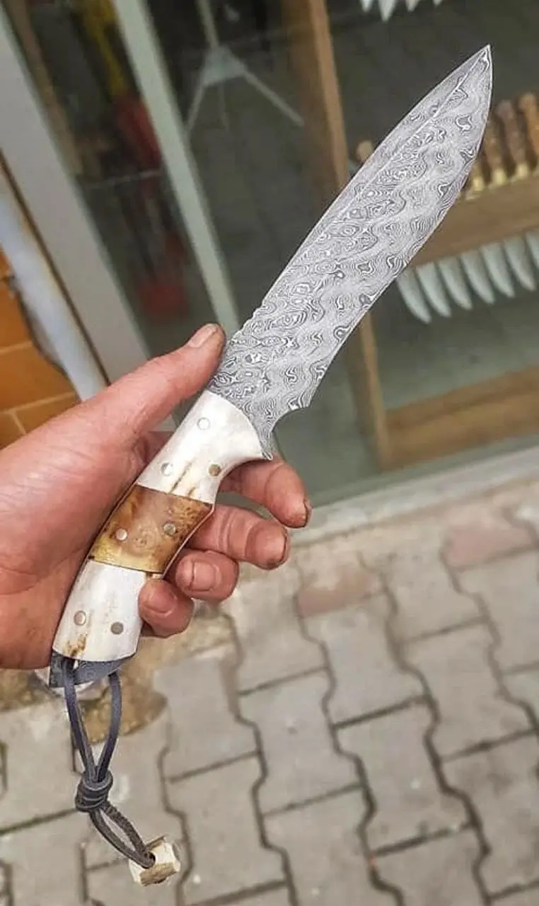 Damascus camping Knife Hunting Knives With leather sheath Full tang