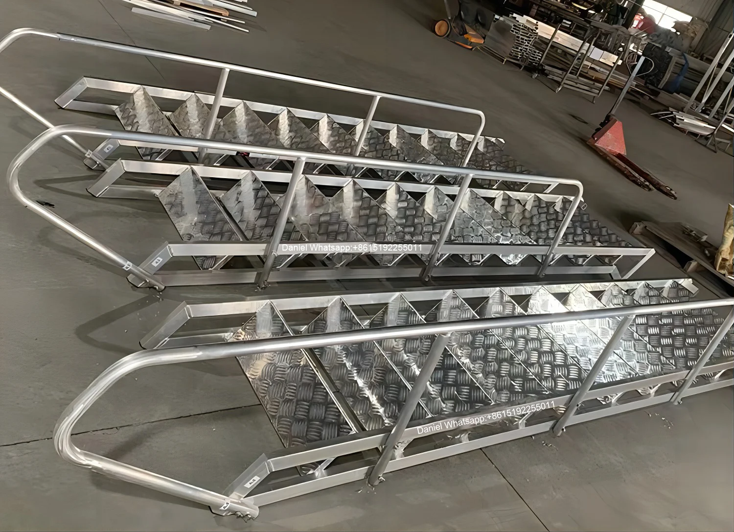 Aluminum Ladder