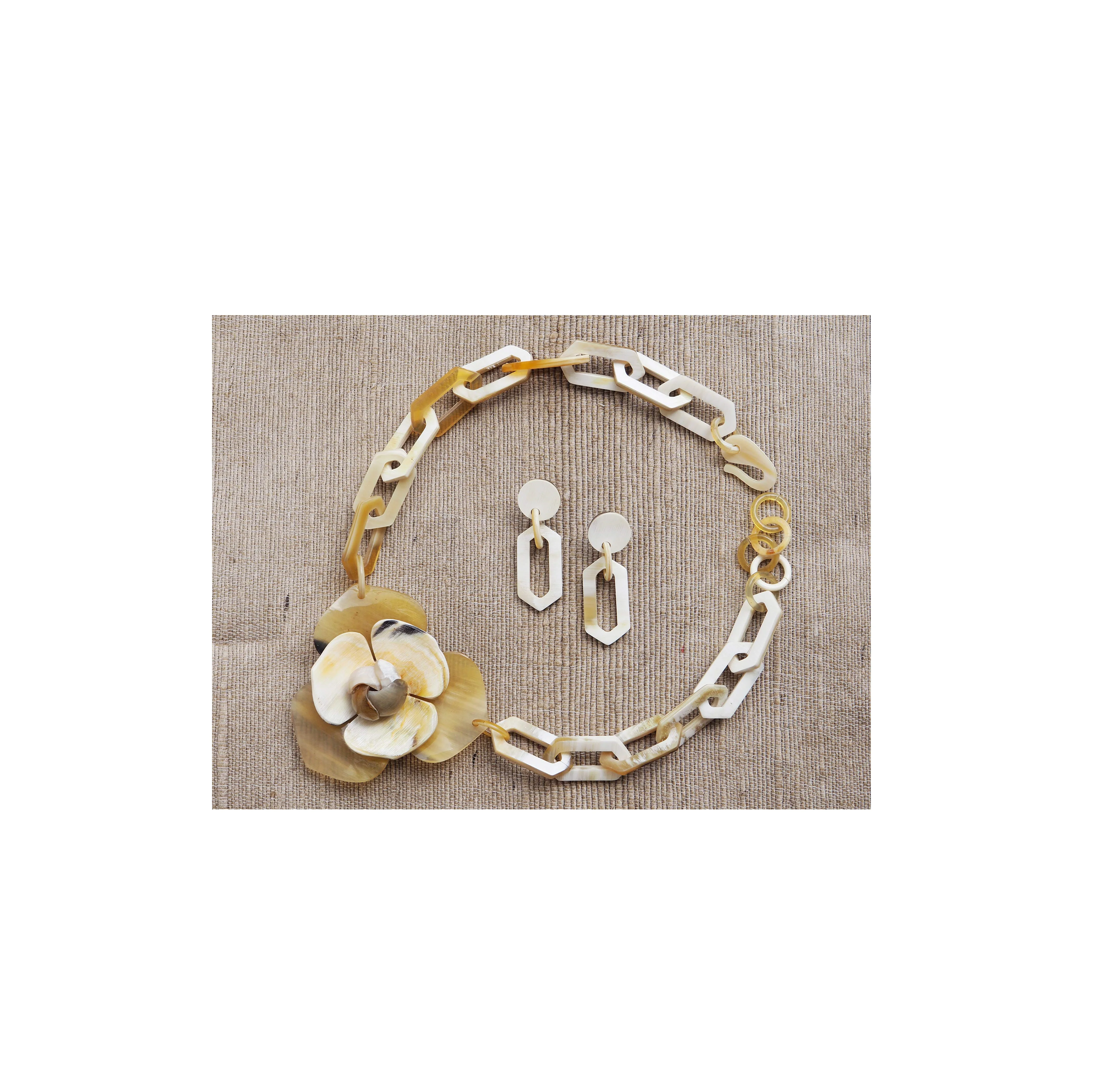 Top Trending Handmade Horn Necklace jewelry Indian necklace for ladies fashion Handmade jewelry for girls from India