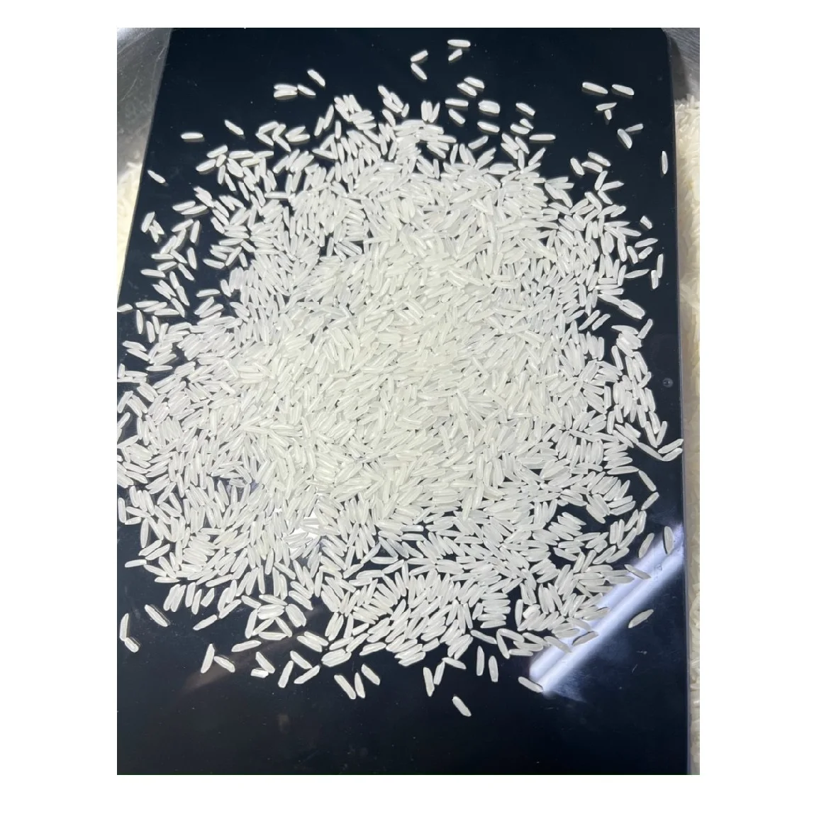 DOUBLE POLISHED SORTEXED VIETNAM HACCP BRC CERTIFICATION VIETNAMESE RICE ST25 2% BROKEN RICE SOFT TEXTURE WHOLESALE PRICE