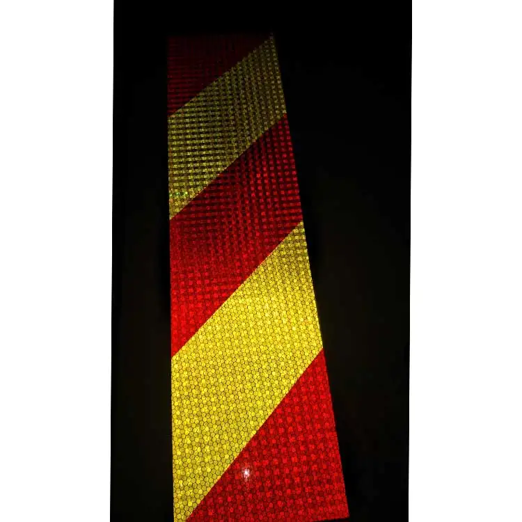 Highway Safety Yellow Red Color Glass Bead Honey Comb Trailer Truck Chevron Reflectors