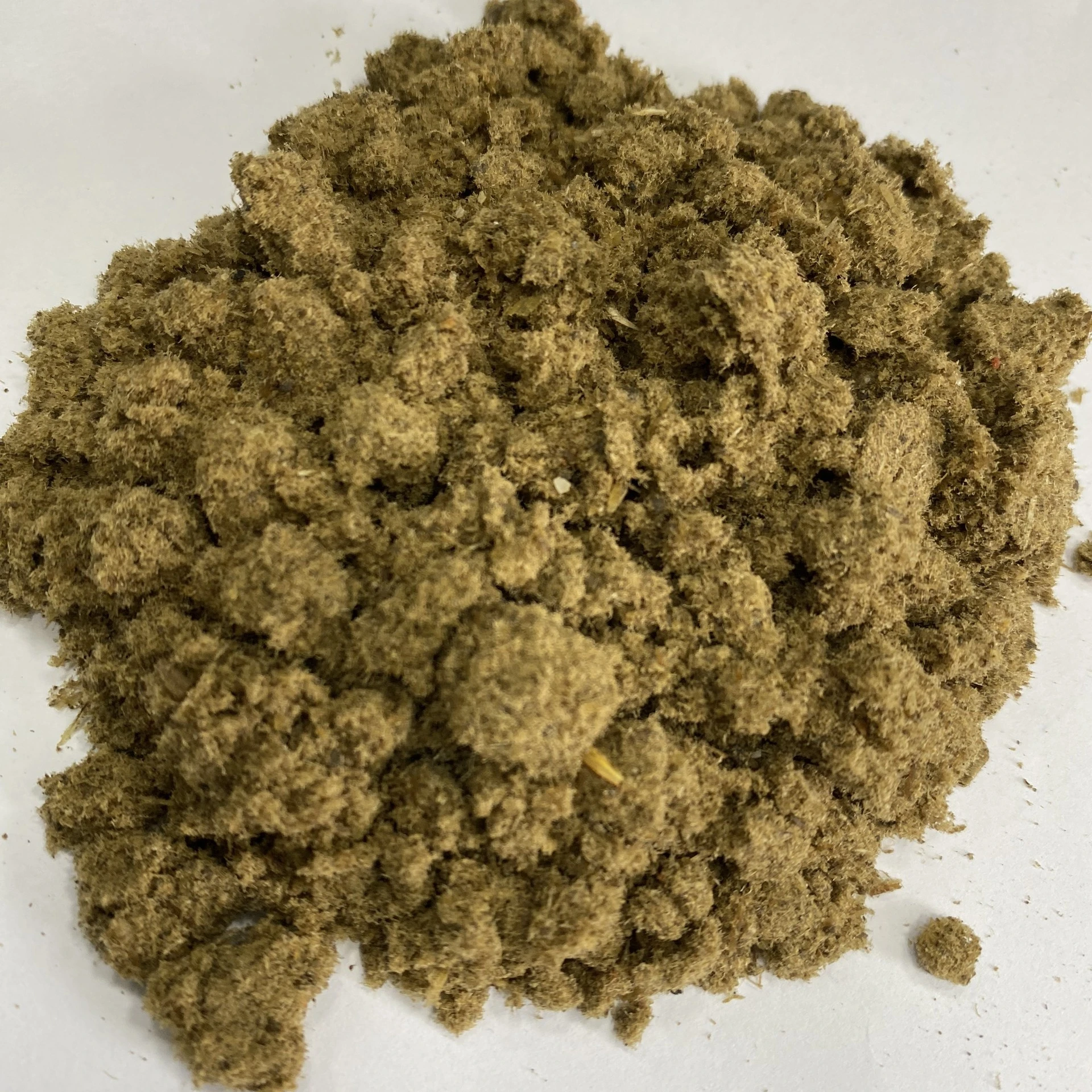 55-60% высококачественной рыбной муки, используемой в качестве корма для свиней, цыплят, коров, рыб, сделано во Вьетнаме