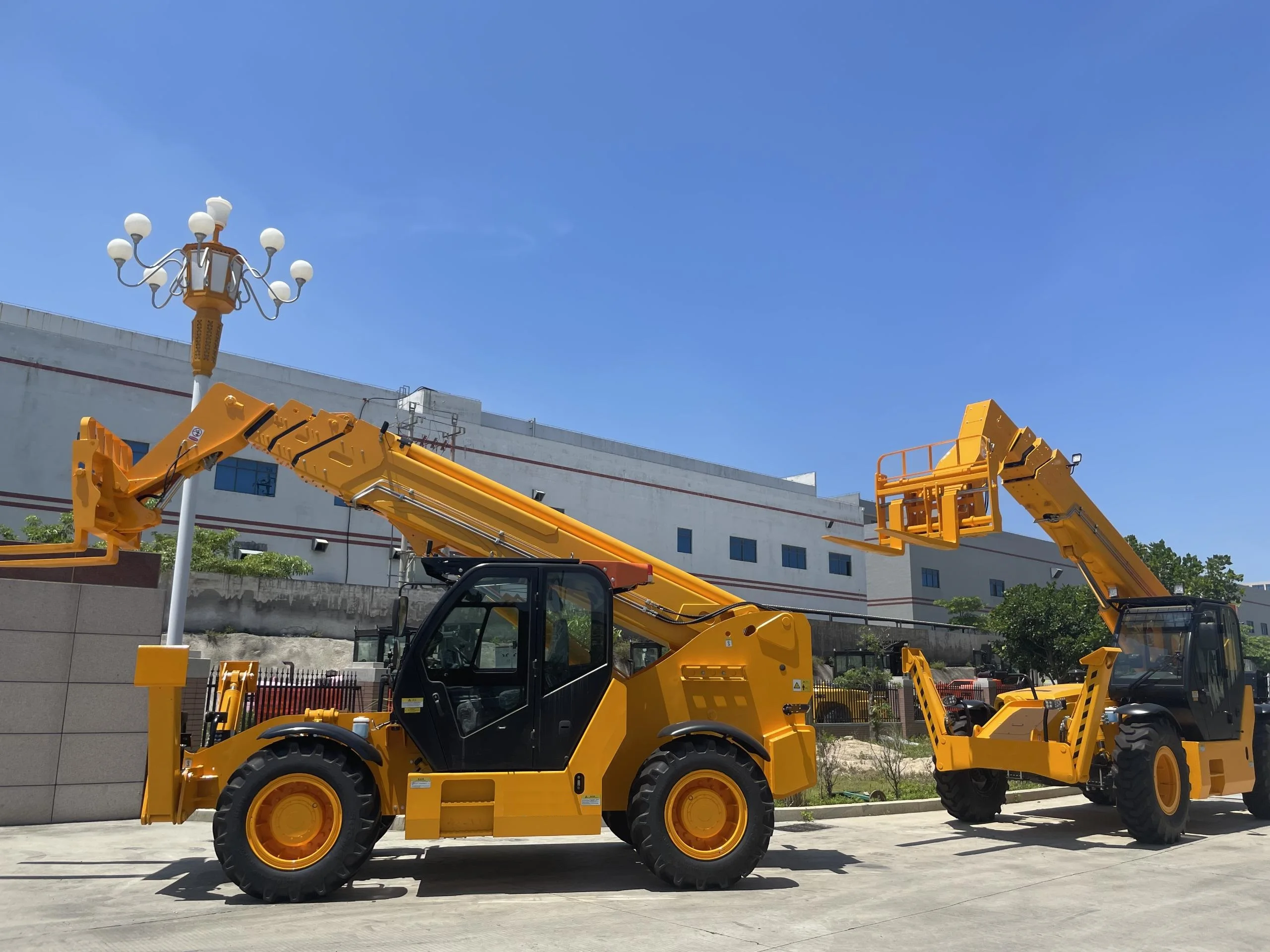 4T KDT-4017 Telescopic handler 4 WD 360 degree rotation 4.0 ton 17 m