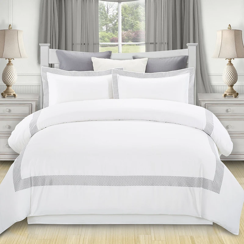 Home Textile Luxury Designer Comforter Bedding Set 100% Cotton Fabric Duvet Cover premium Quantity OEM ODM style customization