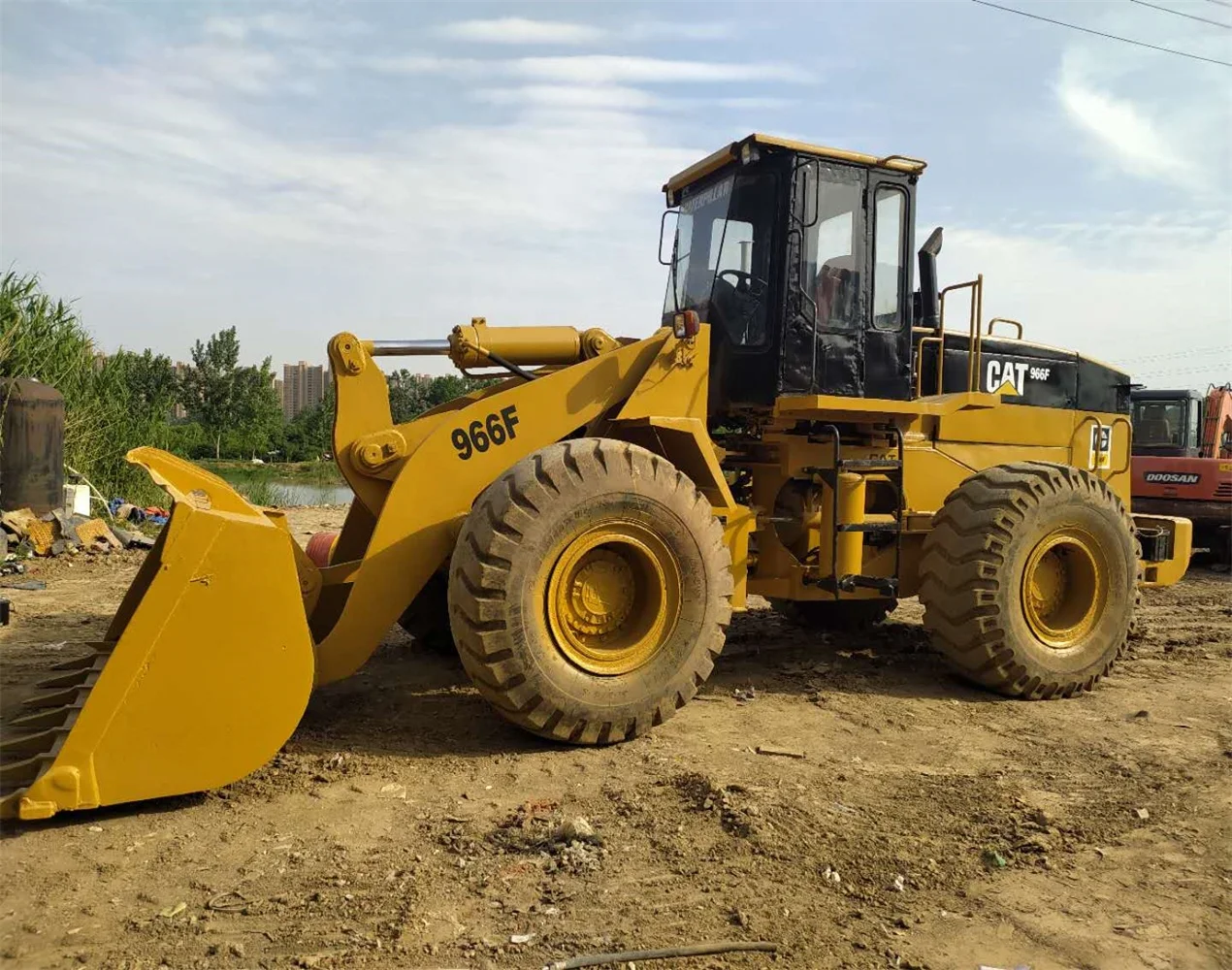 966F Used wheel loader cat 966F-2 loaders with high performance for sale