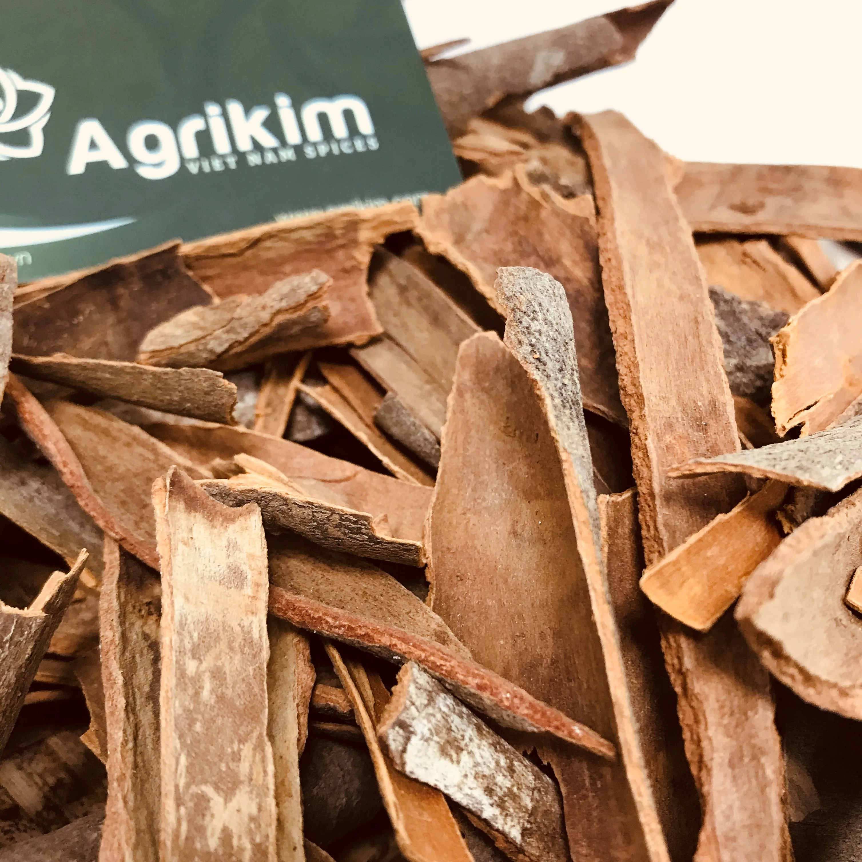 [Buy now] Top Quality Cassia broken/Cinnamon broken with full export certifications from Vietnam origin