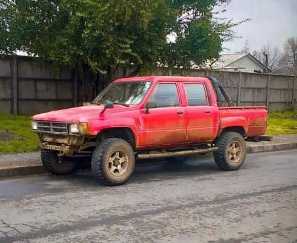 Budget-Friendly Used Hilux Pickup Trucks - Excellent Condition Very cheap cars auction sale Europe