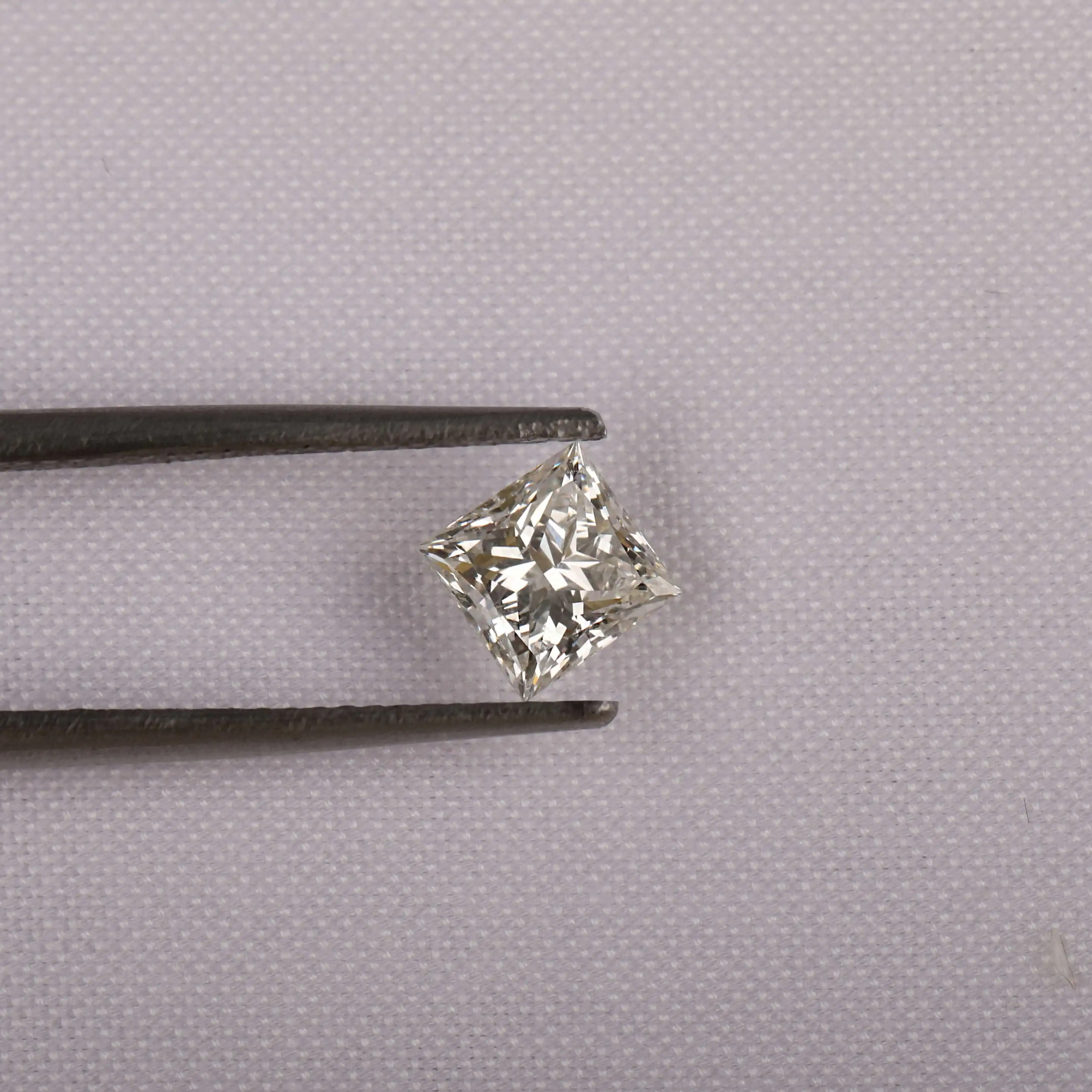 Princess Cut 1 Carat CVD Lab Grown Diamond / Lab Created CVD Diamond For Vintage Engagement Rings