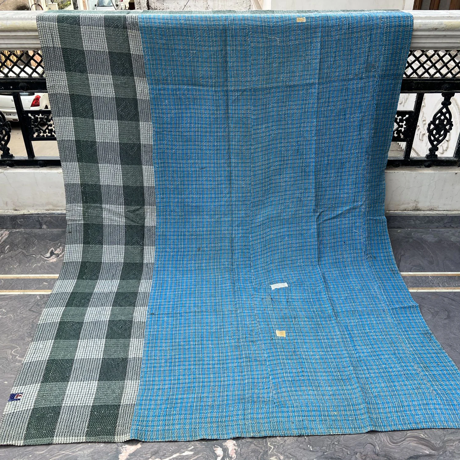 Indian traditional hand embroidery and hand block retro floral design printing vintage sari kantha quilt blanket