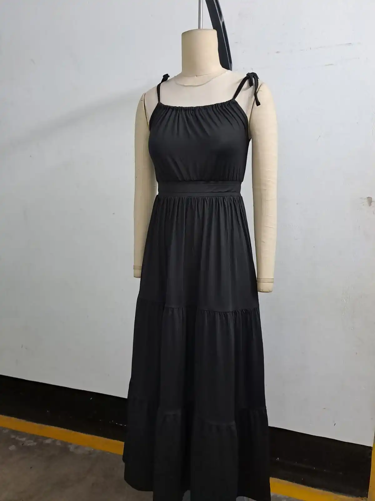 Red Slim Fit Sleeveless Long Prom Maxi Dress High Quality Chic Style Fashion Black Club Elegant Button Bodycon Dress For Women