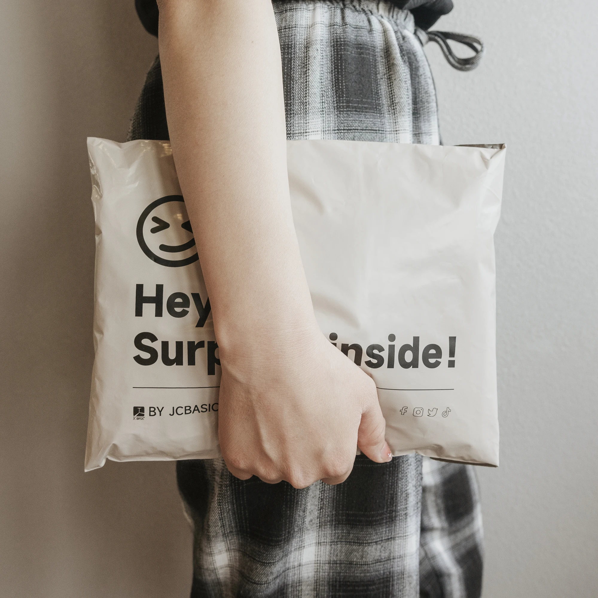 Personalized Customized Design Shipping Bags Custom Logo Printed Mailing Bag Envelopes Packing Poly Mailers