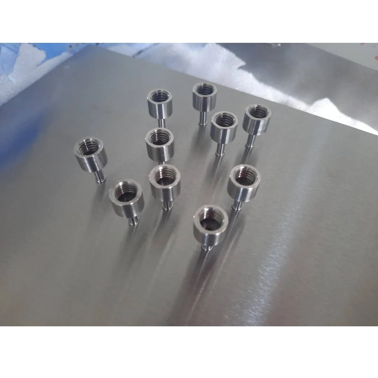 Customized Machining Services CNC Aluminum Anodized Steel Alloys Painting Surface Turning Professional Micro Machining