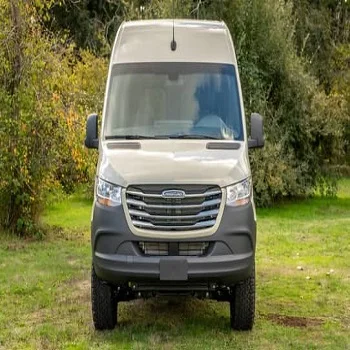 2021 FR EIGHTLINER SPRI NTER 2500 4x4
