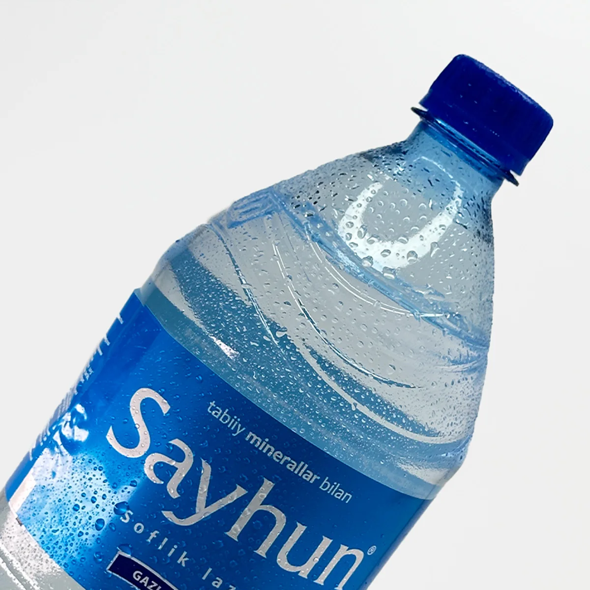 Quality clean water - 1,5 litre bottle natural product guarantee of quality goods