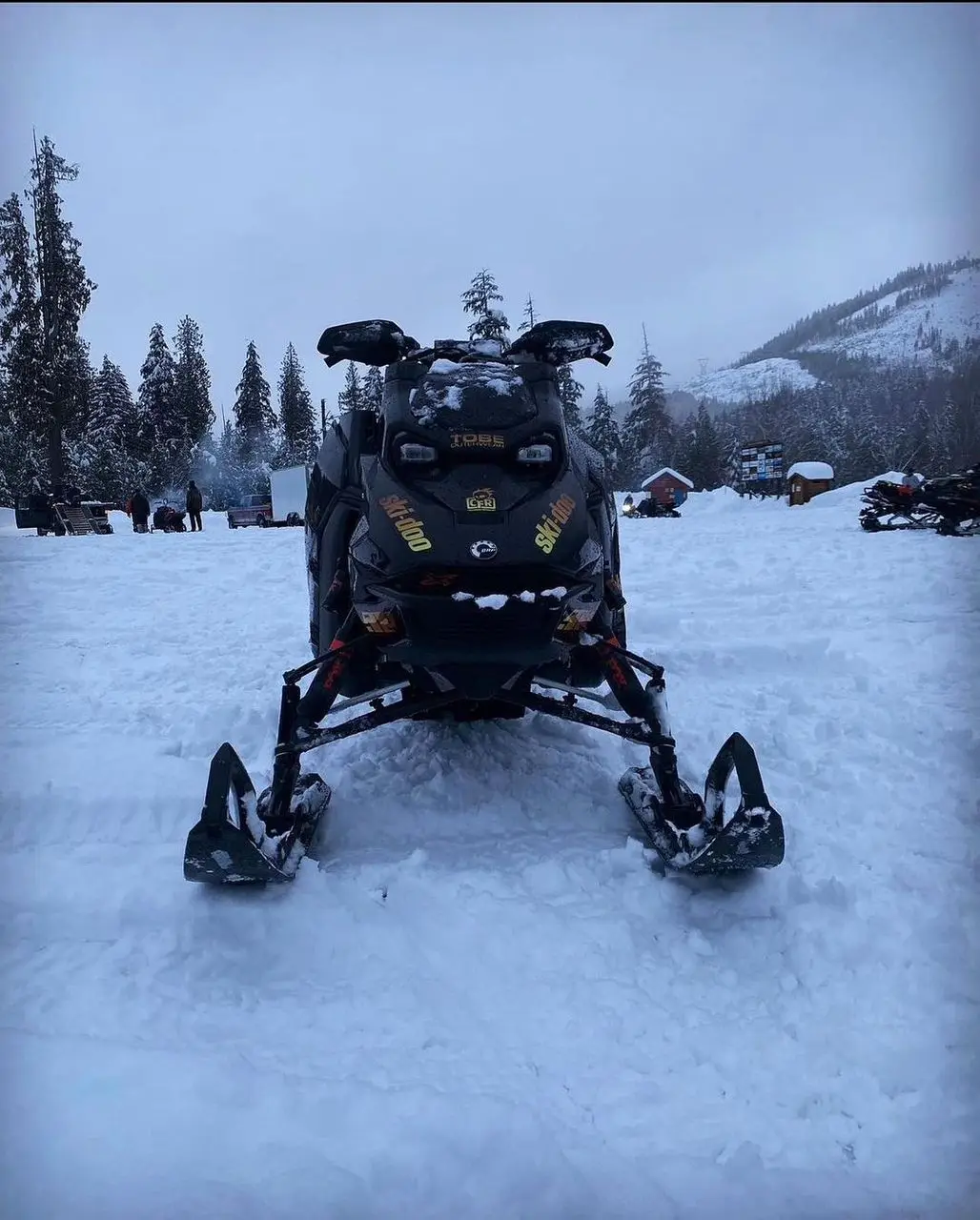 Cheap Snow Bikes Snowmobile 200cc snow vehicle snow mobile |  snowmobile snowscooter snowmobile Snow mobile snow vehicle