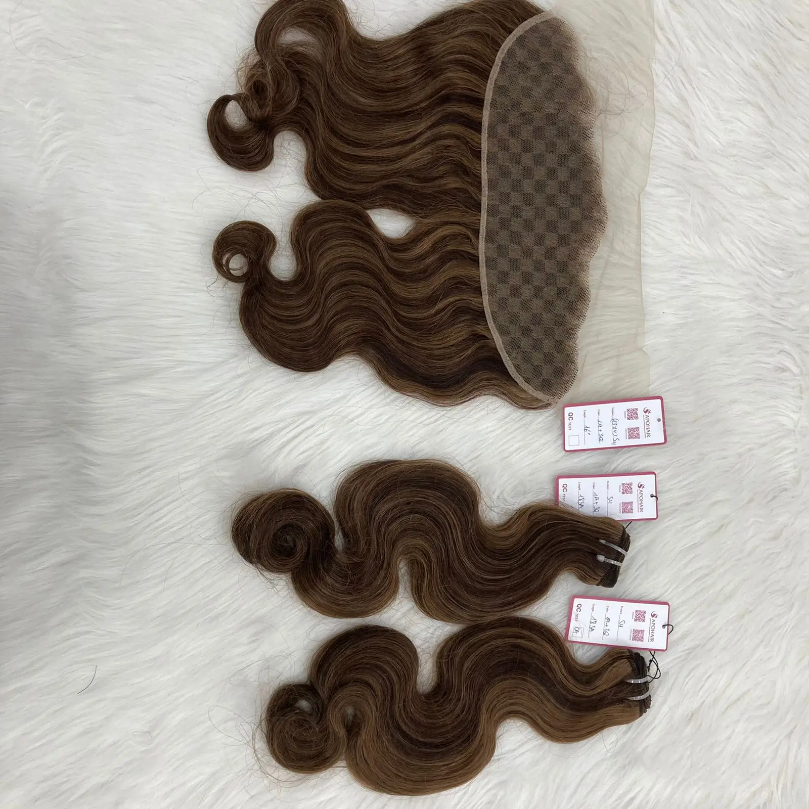 Top Luxury Quality  Machine Weft Mix Color #1A and #3Q Remy Hair 20 Inches Water Wave 100% Remy Top in hair extension