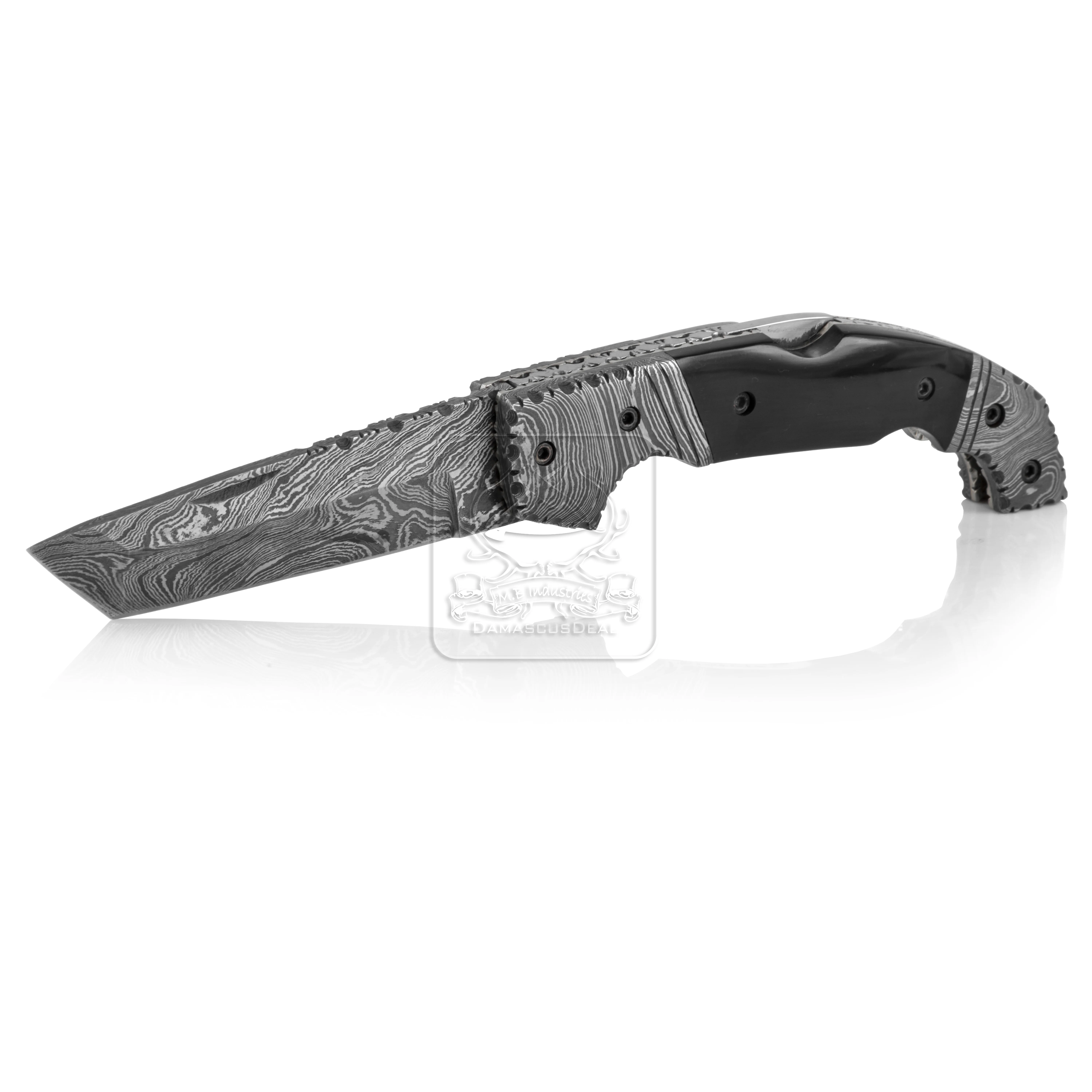 Damascus Steel Folding Knife DD-FK-699 Buffalo Horn Pocket Knife Outdoor Survival Hunting Knife Multi Tool Bushcraft Camping