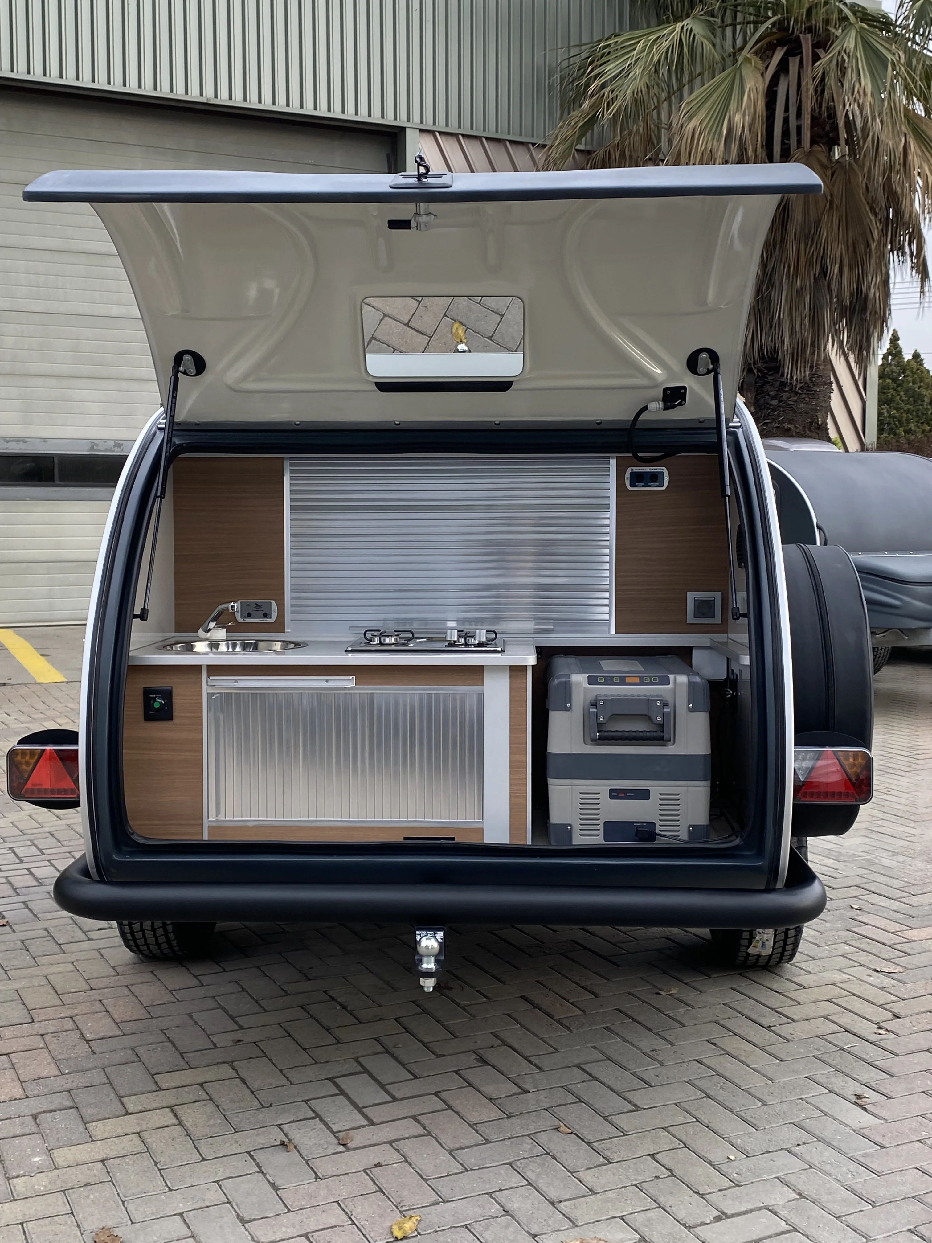 CARETTA OFFROAD TEARDROP RV TRAILER 4x4 LUX AND AGGRESIVE CARAVAN FOR ALL ROAD