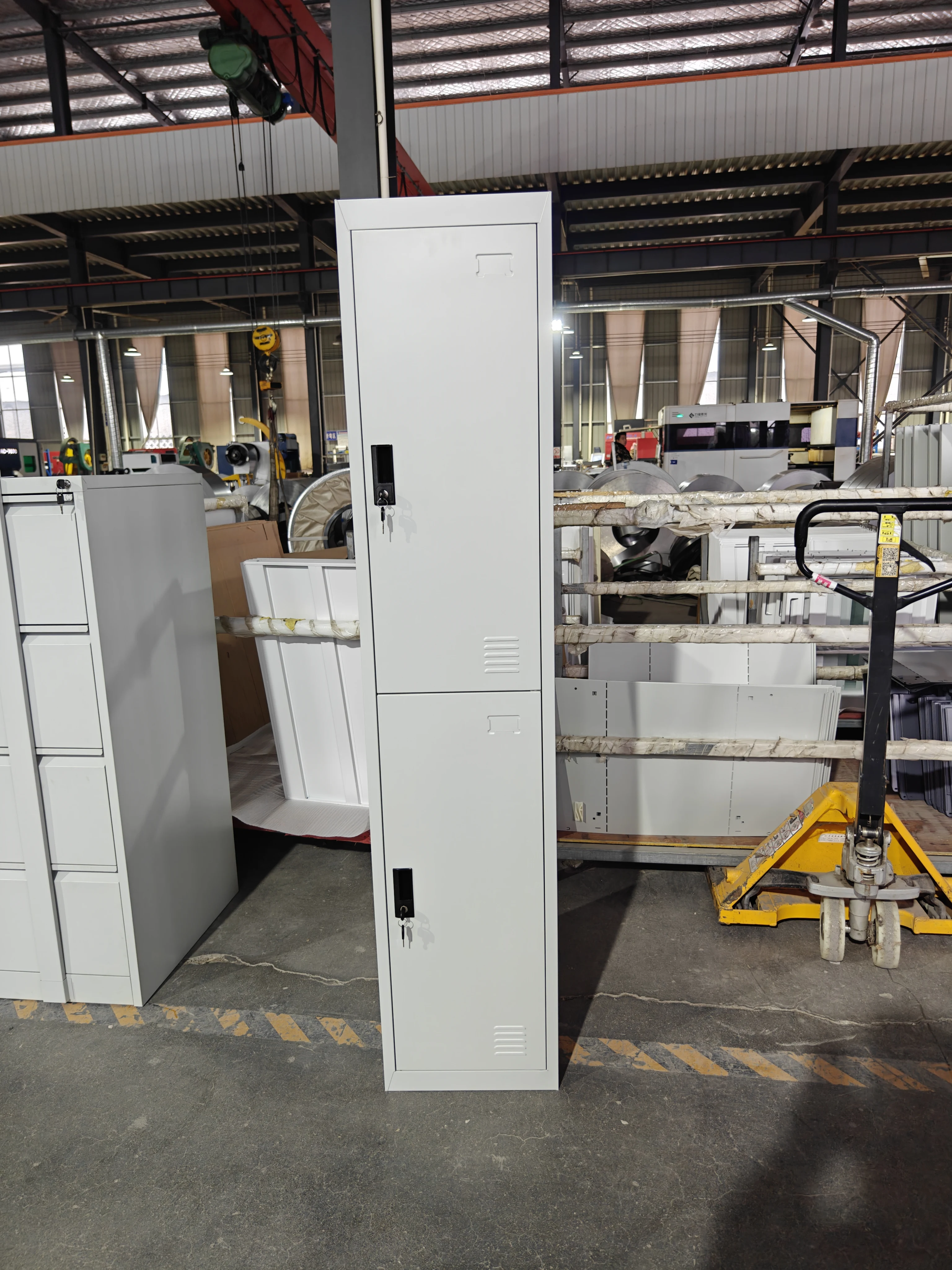 Modern Steel Single 2 Door Locker Metal Clothing Wardrobe Iron Storage Closet Almirah for Staff/Gym/School