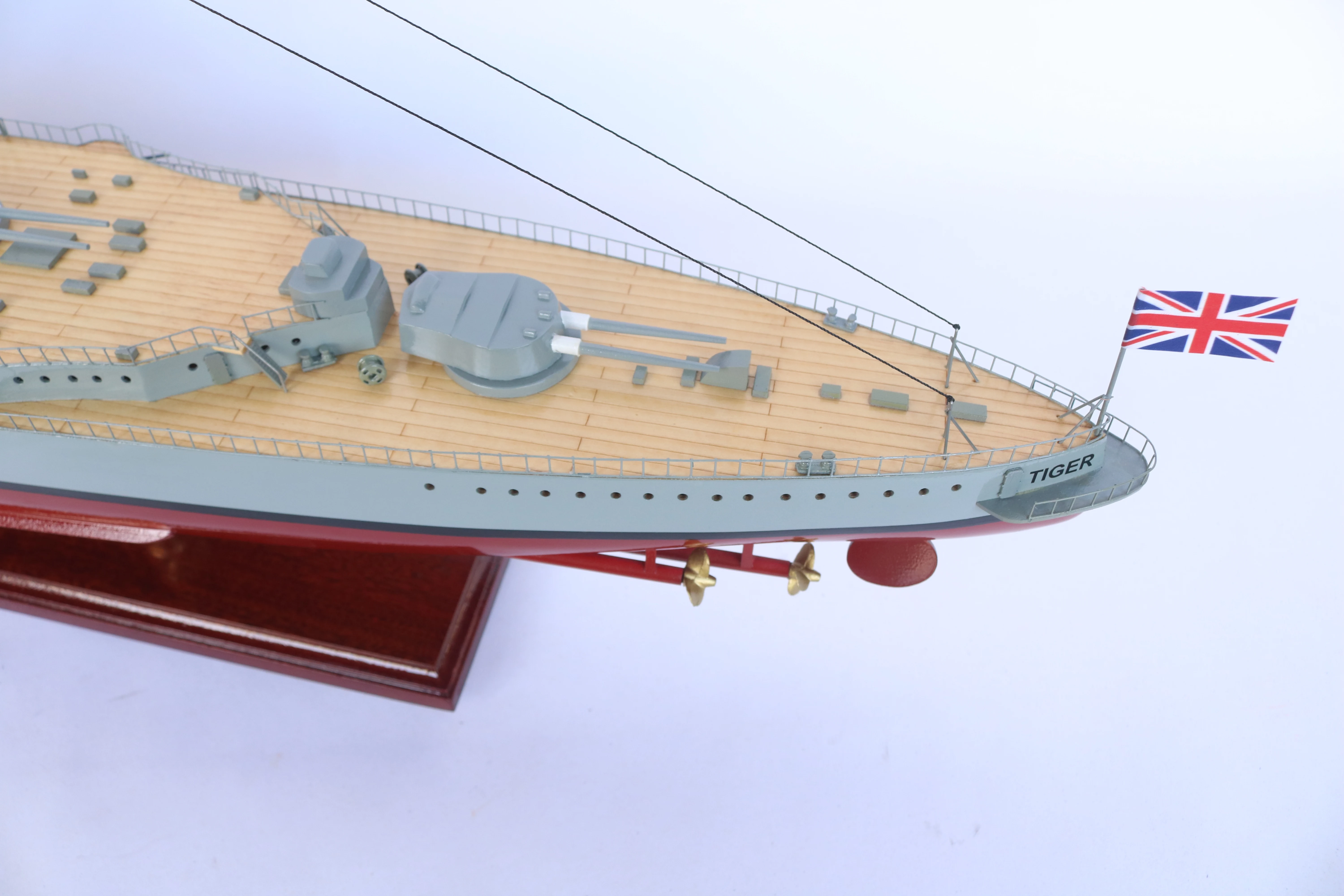 Gia Nhien Manufacturer Custom Design Low MOQ HMS TIGER WOODEN MODEL BOAT - HIGH QUALITY WOOD SHIP MODEL - HANDICRAFT