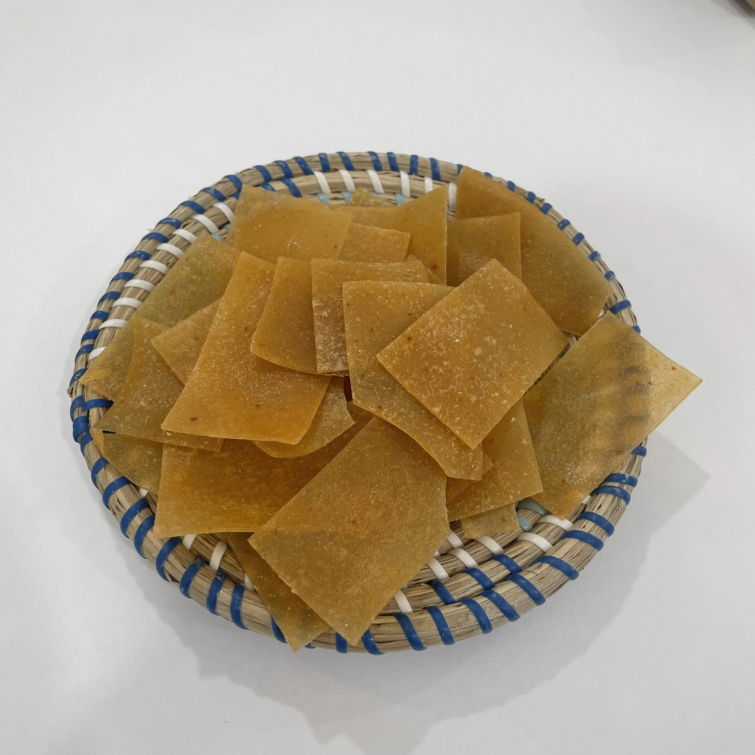 Vietnam 500gr Natural Red Fresh Seafood Snacks Salty Crispy Puff Cake Prawn Cracker Shrimp Chips In Box Packaging