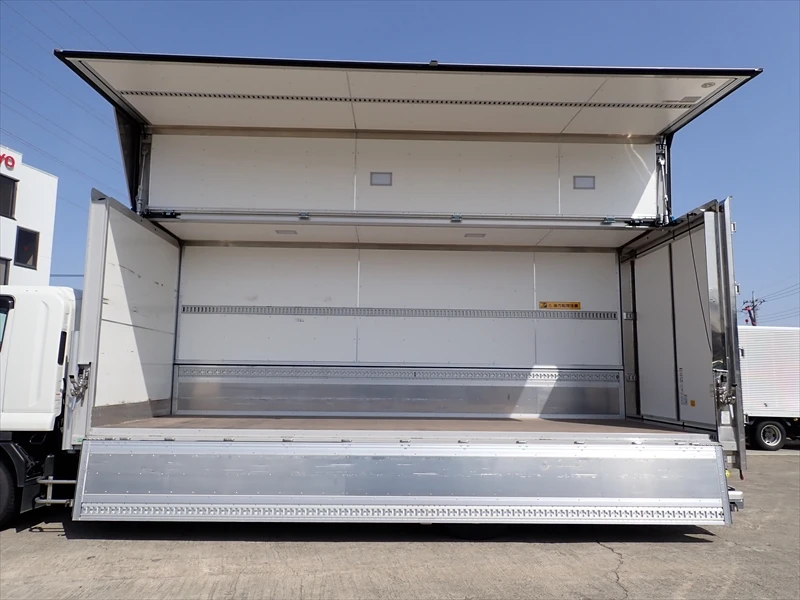 Japan Wholesale Second Hand Used Truck ISUZU FORWARD Wing Van