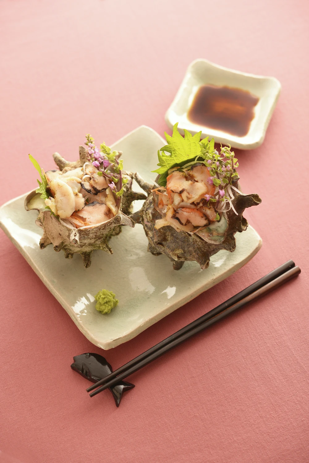 Gift-box version frozen shellfish Japanese special Turbo Sazae meat and liver paste with shell for wholesale