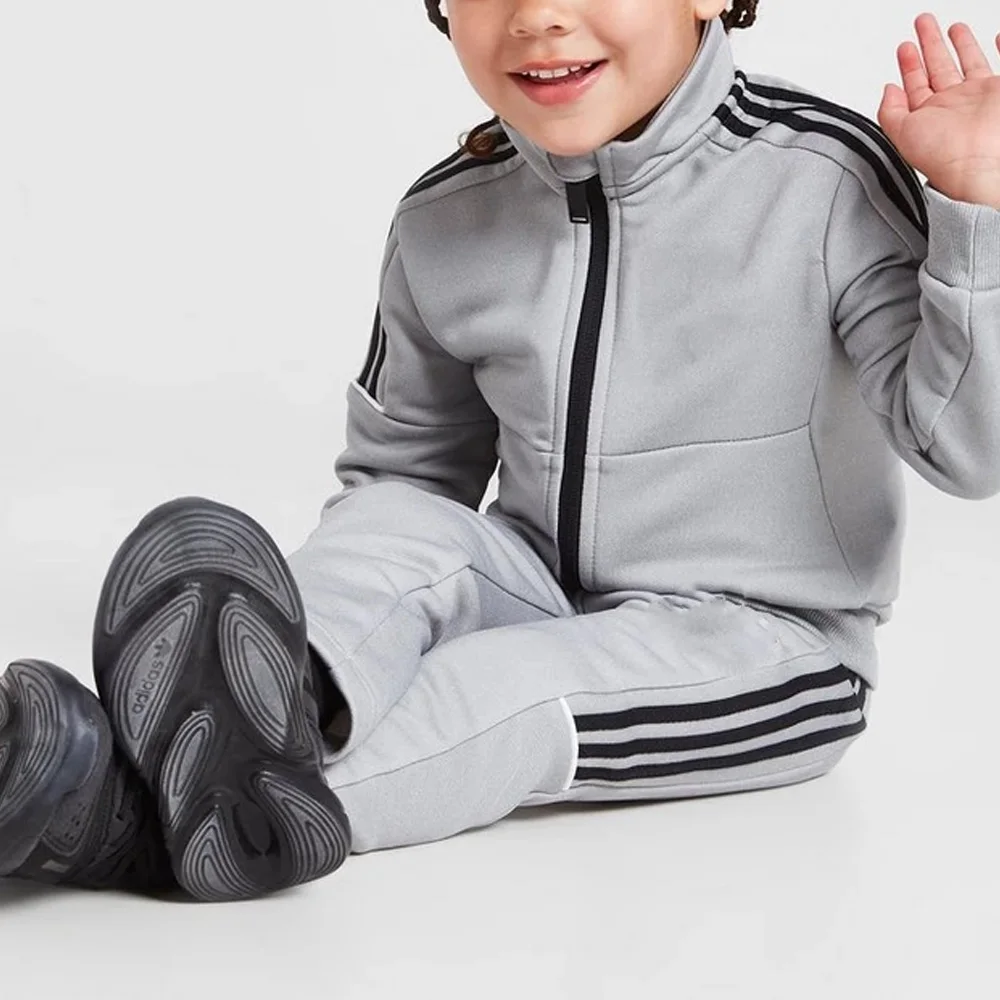 2022 New Arrival 2 Pc Zip Up Breathable Kids Tracksuit / Wholesale Price Customize Clothing Tracksuit Set For Kid Boys