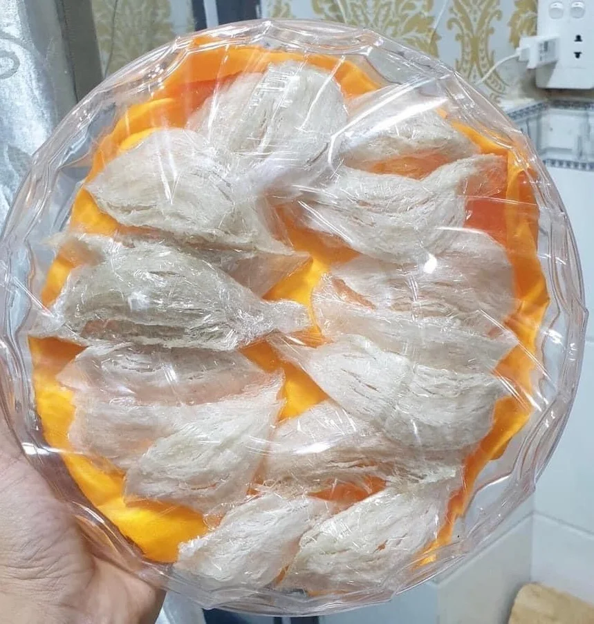 Vietnam Manufacturer Type A Original Removal Feather Refined Edible Swallow Bird Nest For Export With 2 Years Shelf Life