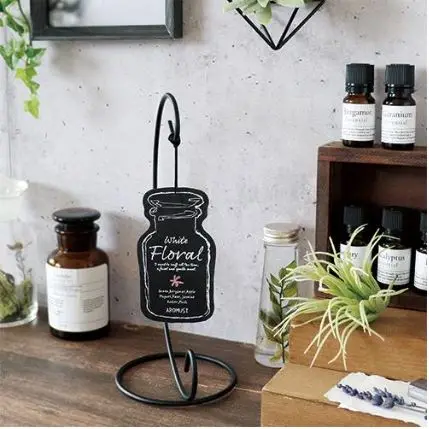 Fragrance oil for Car & Home Fragrance Interior Aroma Plate Rose fragrance plate Made in Japan