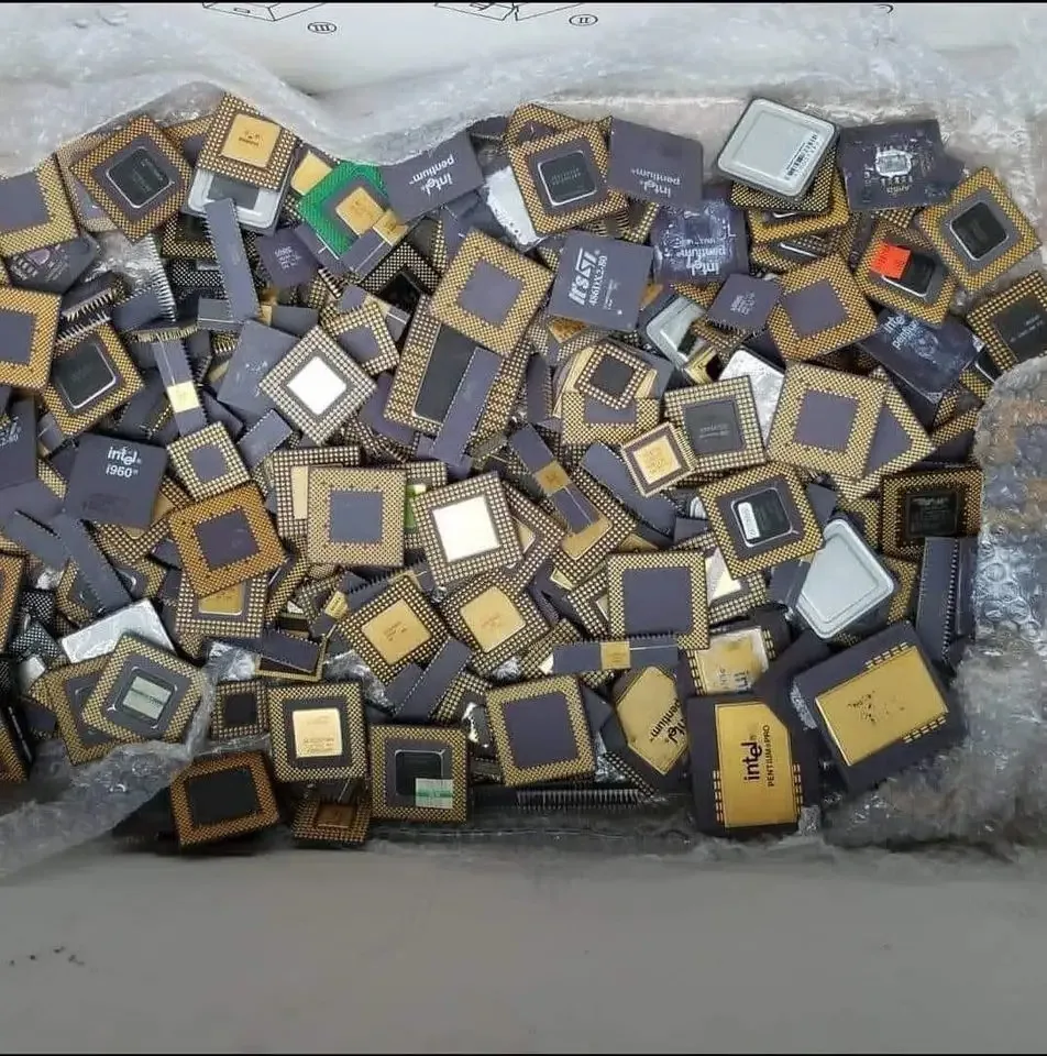 Ceramic Gold CPU Processor Scrap Wholesale CPU Processor Scrap Gold Recovery Ceramic CPU Scrap for Sale