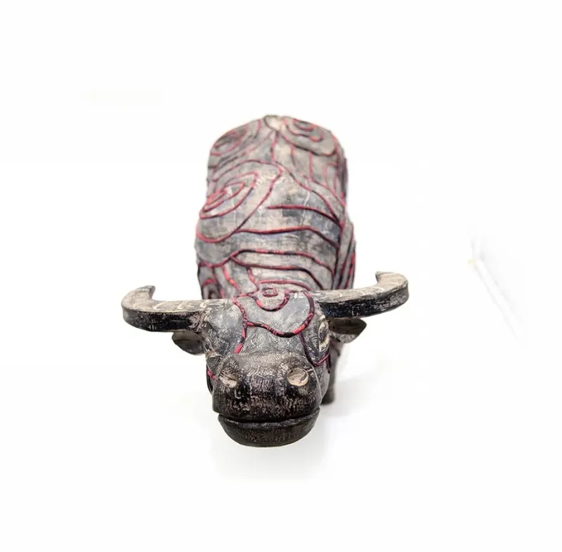 Decor Handicraft Style Gift Use Quality Eco Material Small Wooden Buffalo with Hand-Printed Beeswax Brocade and Terraces Pattern