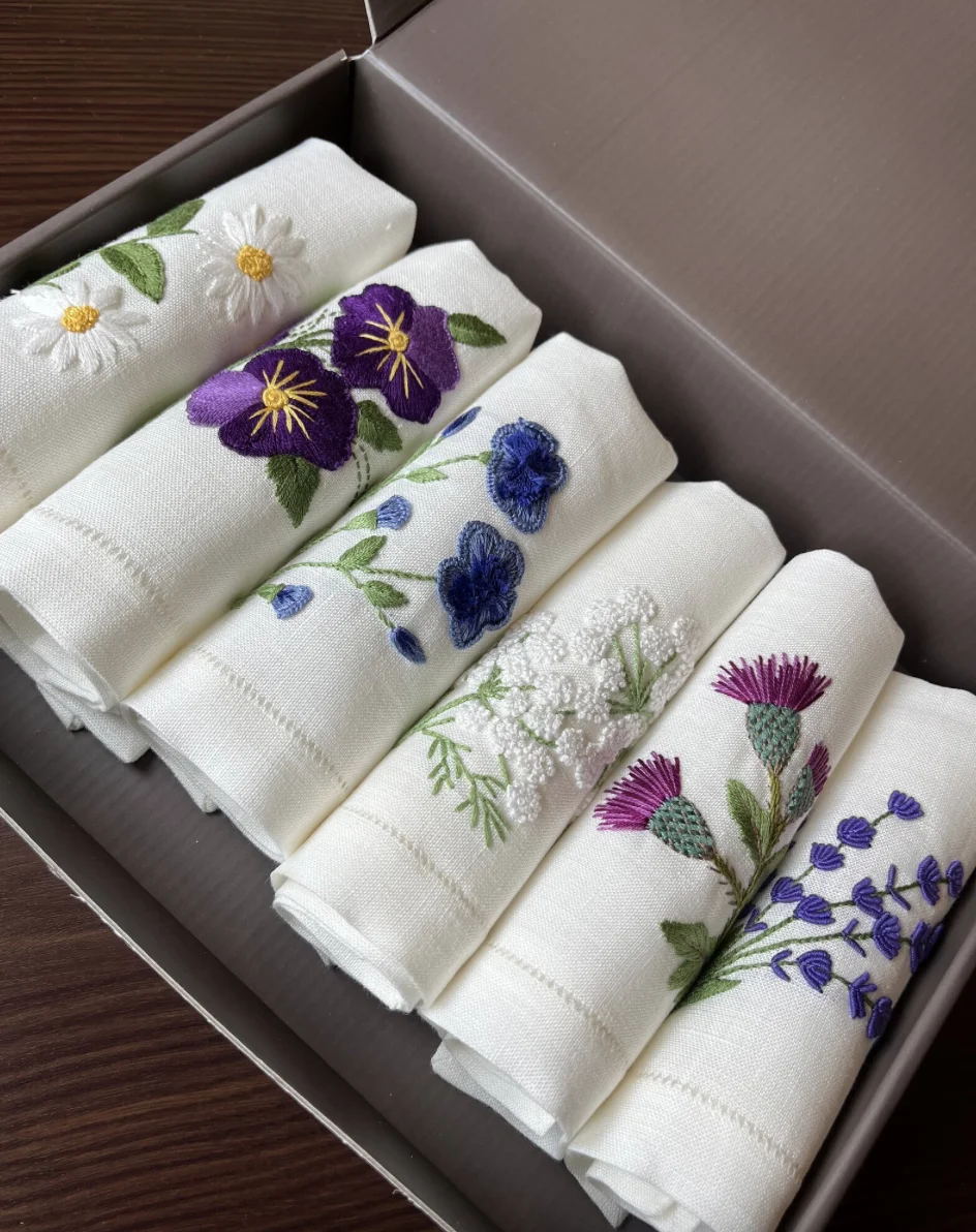 Hand Embroidered Flower Linen Cloth Napkins Set Luxury Wedding Cocktail/Tea Coasters set of 6