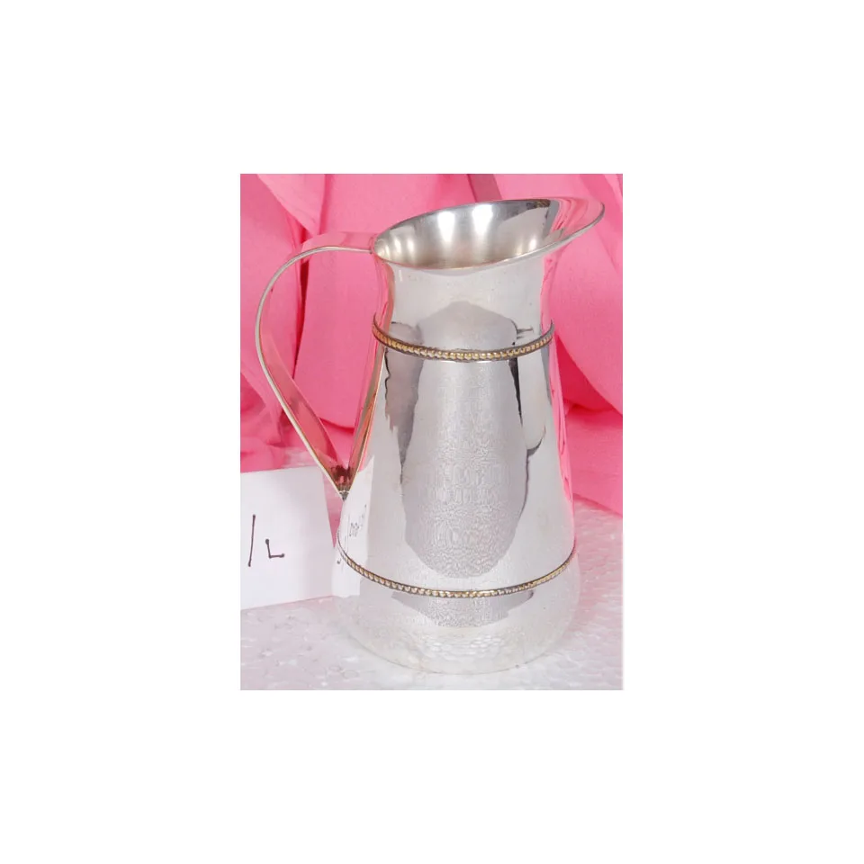 Luxury Style Popular Silver Plated Jug Kitchen Accessories Handmade Tabletop Pitchers For Dining Table