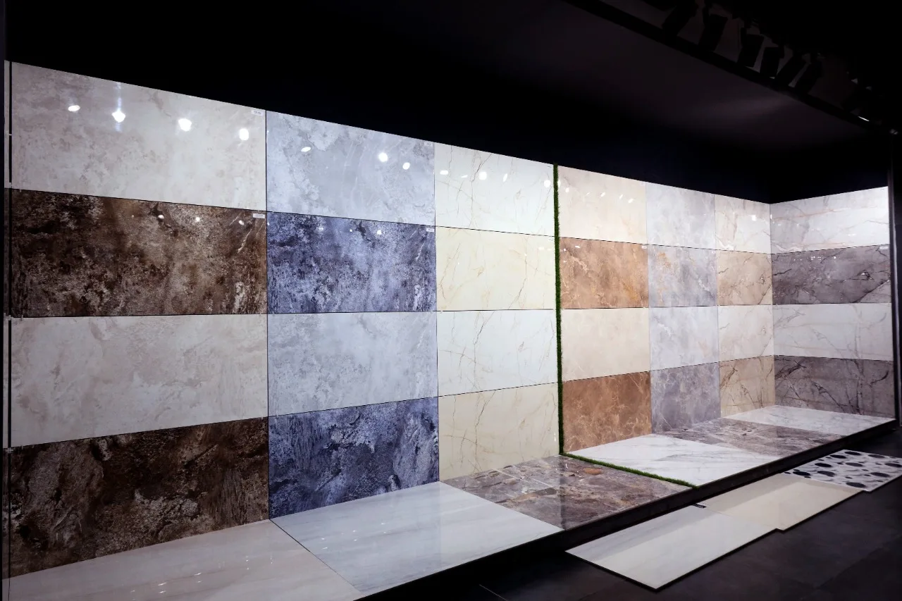 Новое поступление бестселлер современный дизайн фарфоровая напольная плитка по низкой цене матовая отделка сделано в Индии