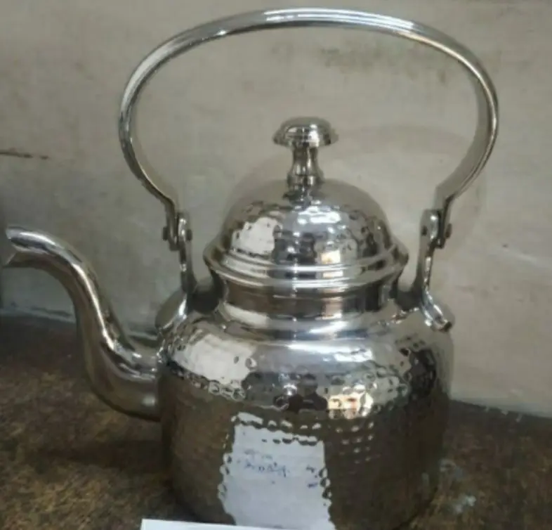 Artisan-made hammered brass teapot Handcrafted hammered brass teapot for serving Antique hammered brass teapot