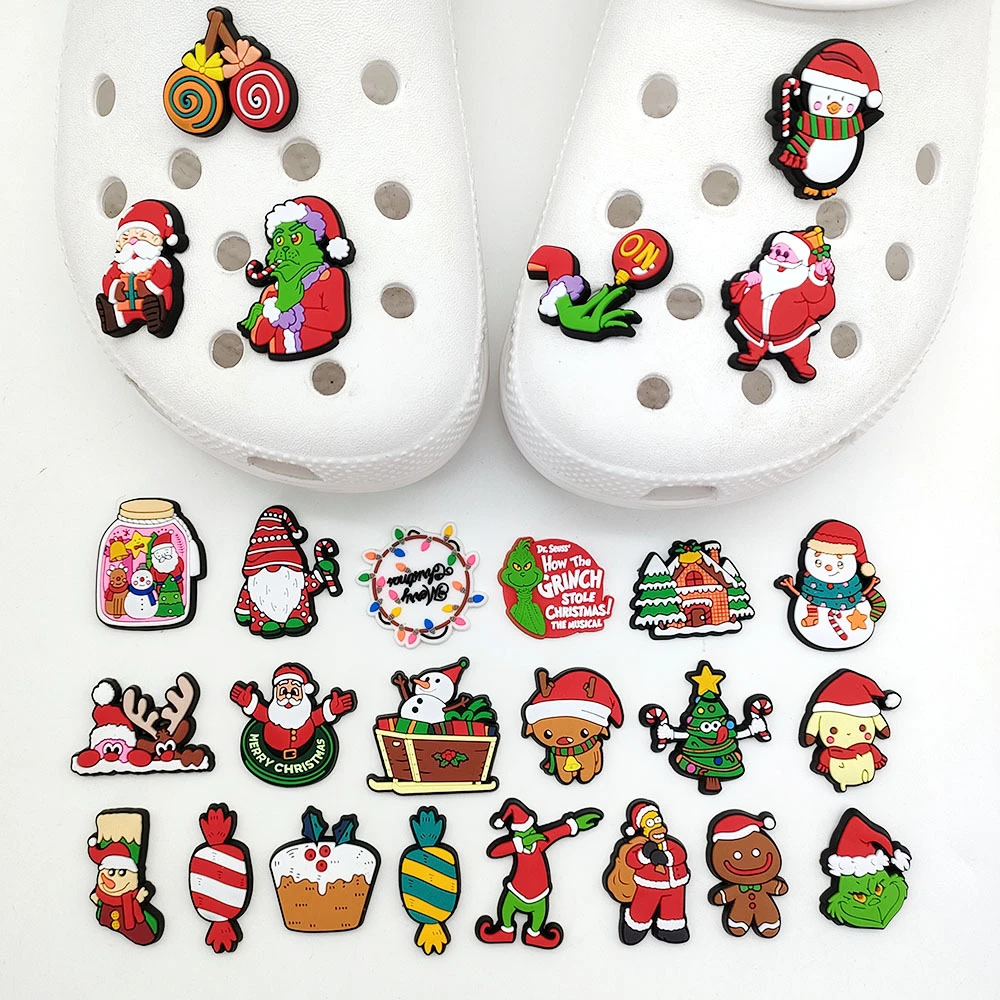 New Arrival Luxury Kids Christmas Designer Grinch Croc Shoes Charms Set for Party Shoe Decoration Wholesale Bulk Gifts