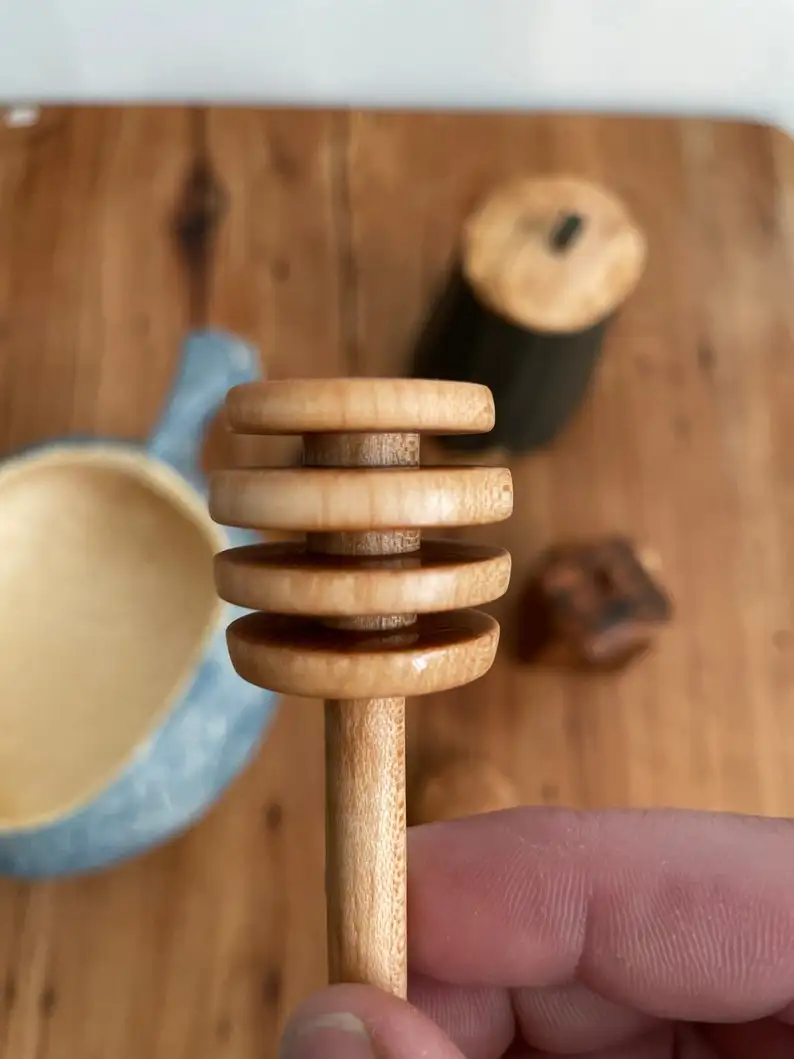 Wholesale Customized LOGO Natural Wooden Dispenser Honey Spoon Honey Dipper Sticks for Honey Jar IMPERIAL CRAFT