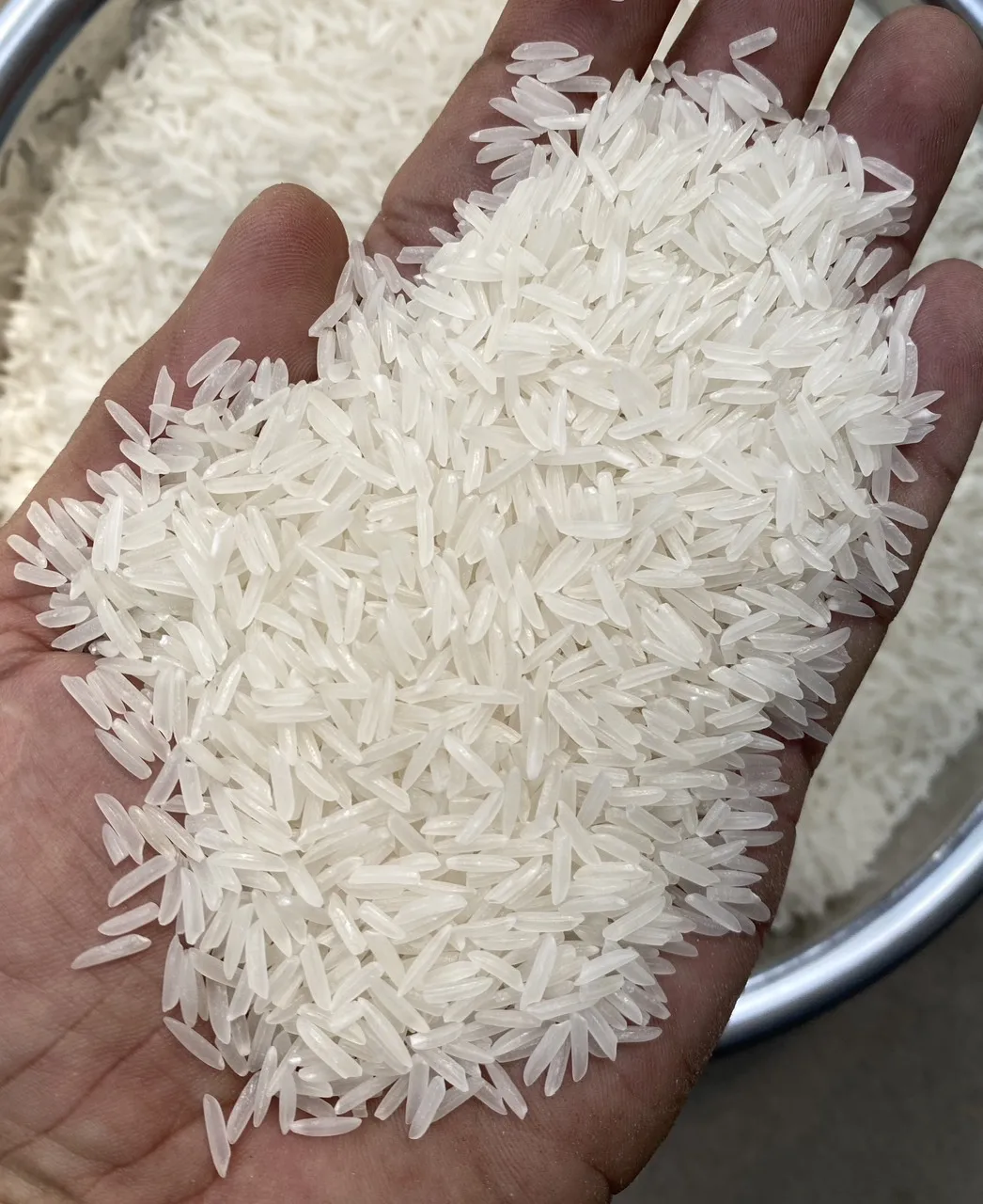 ST25 рис 5% длиннозерный Лучший в мире из Вьетнамского жасминового риса
