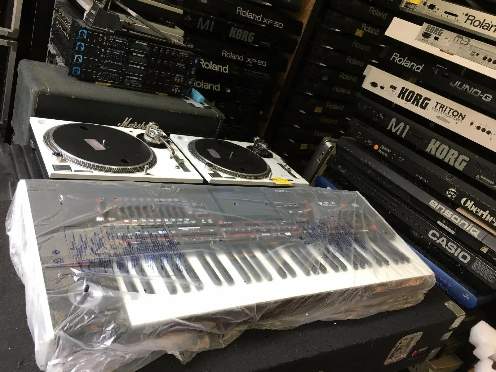 Affirm Korg Pa4x 76 Keyboard With PaAS Speaker System Controller Discount With International Warranty