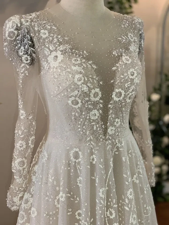 Beautiful Light Luxury Wedding Dress Elegant Gentle Slim Figure Display Bridal Wedding Dress by handmade TNBPno38